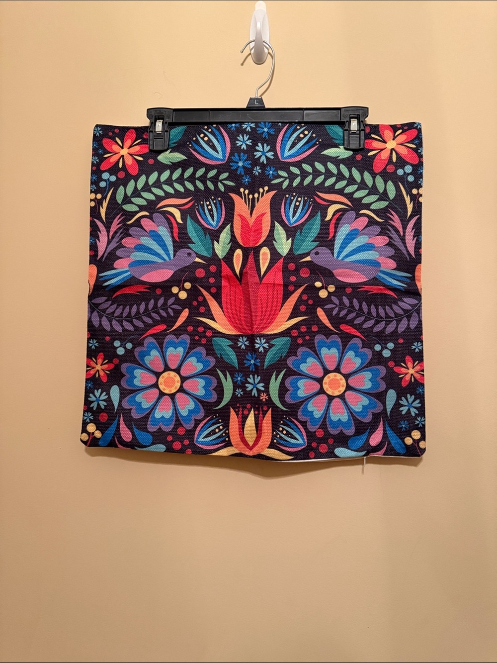 NWOT Mexican Folk Art Pillow Cases 2 of Each 4 in Total